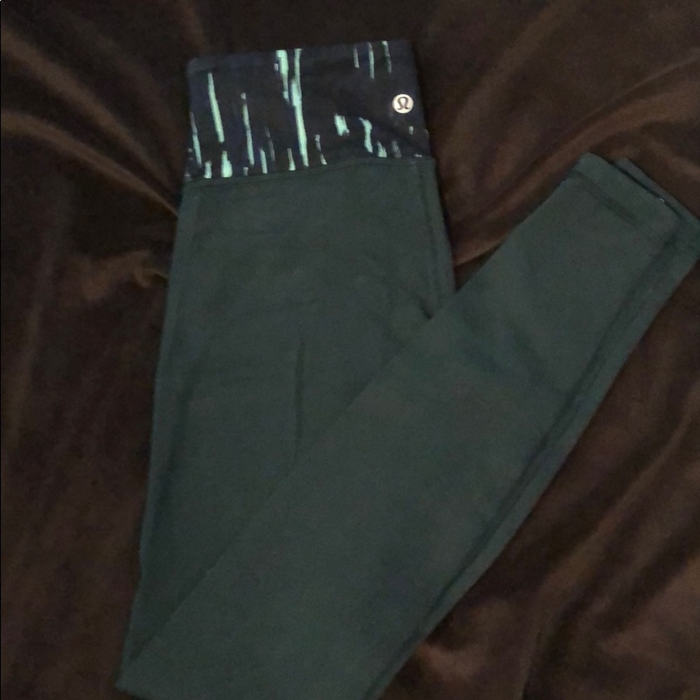Size 4 lululemon leggings
